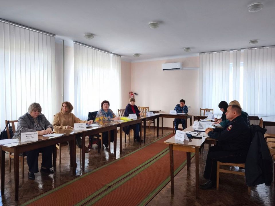 Права несовершеннолетних – приоритет комиссии: действуем вместе! Права несовершеннолетних – приоритет комиссии: действуем вместе!