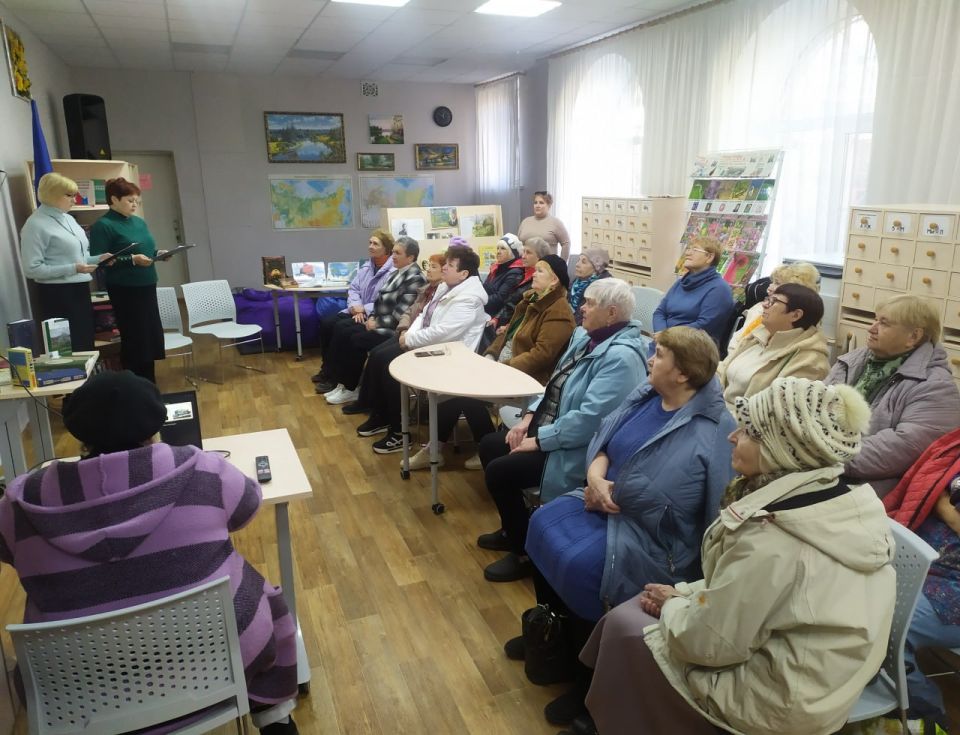 В Краснолучской библиотеке прошел вечер в честь Ивана Бунина