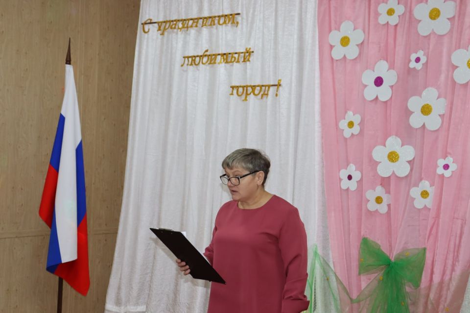 Наталия Жулинская: 48 лет назад Алмазной присвоен статус города Наталия Жулинская: 48 лет назад Алмазной присвоен статус города