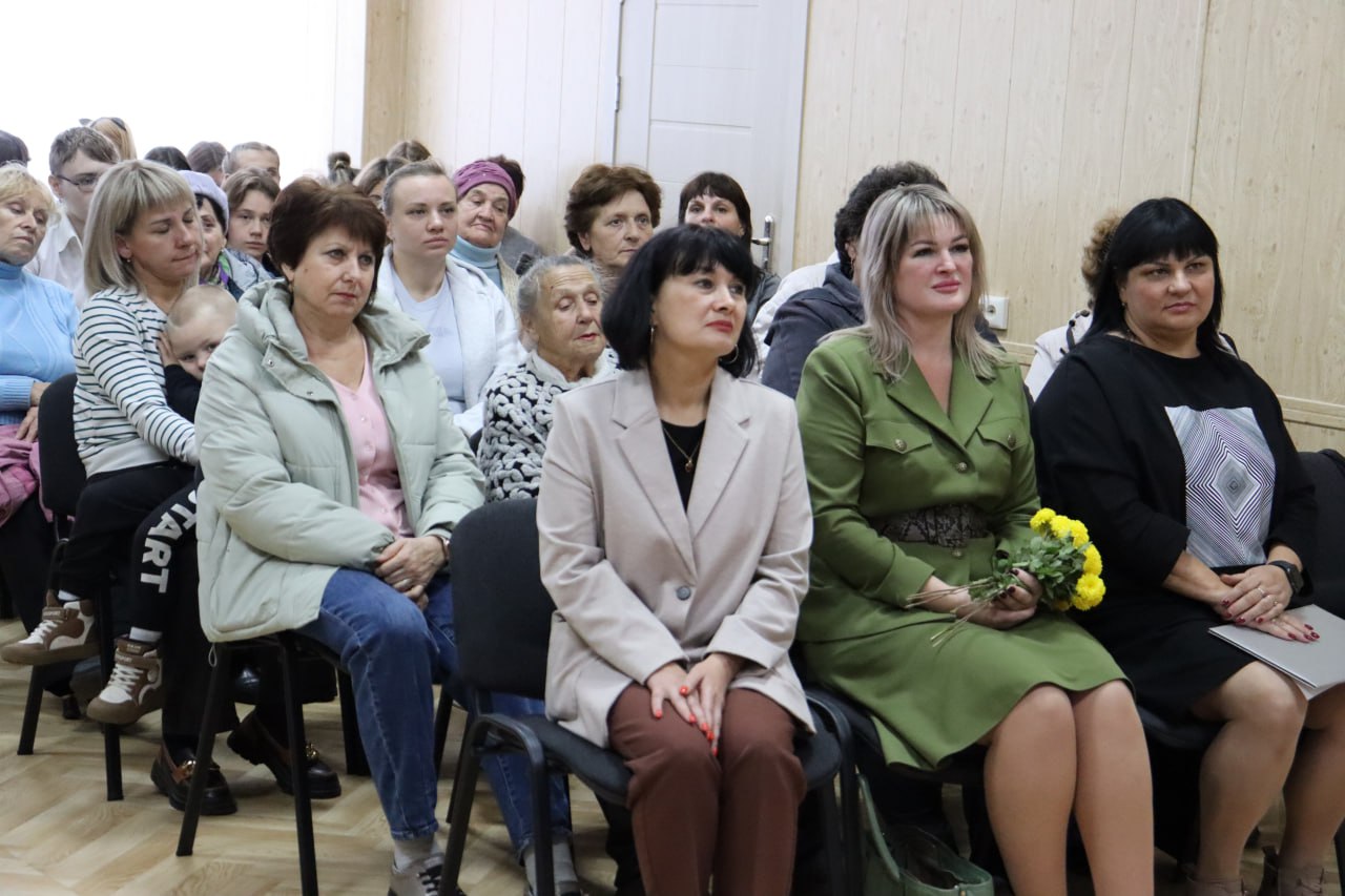 Наталия Жулинская: 48 лет назад Алмазной присвоен статус города Наталия Жулинская: 48 лет назад Алмазной присвоен статус города