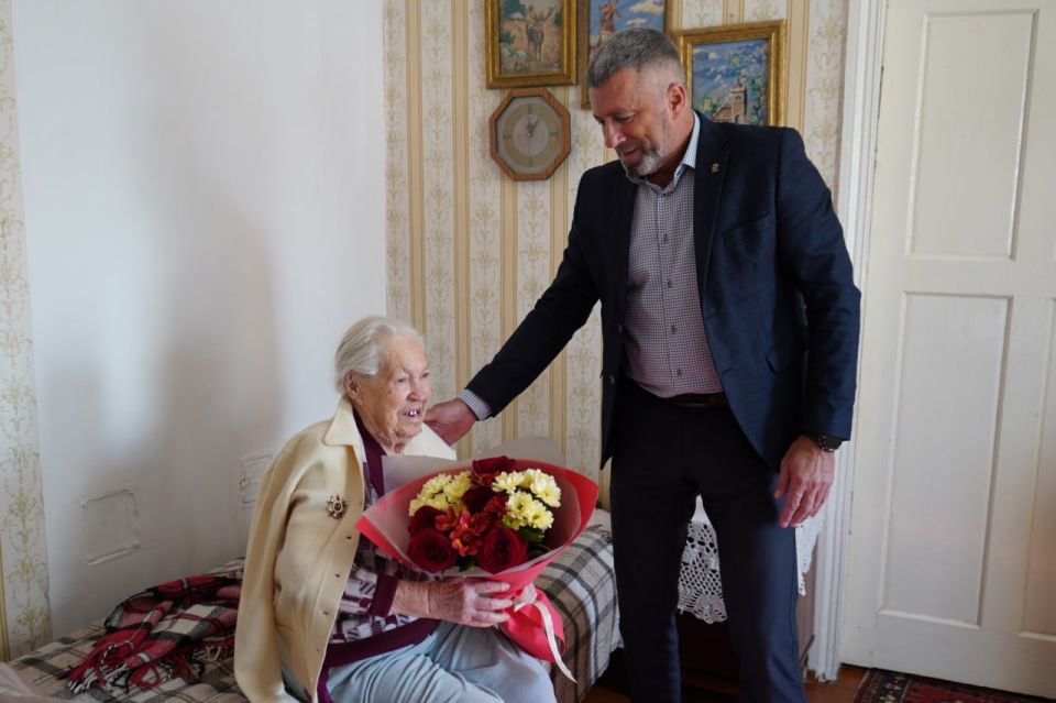 Андрей Сухачев: Сегодня 98-й день рождения встречает ветеран ВОВ Полина Леонтьевна Солохина Андрей Сухачев: Сегодня 98-й день рождения встречает ветеран ВОВ Полина Леонтьевна Солохина