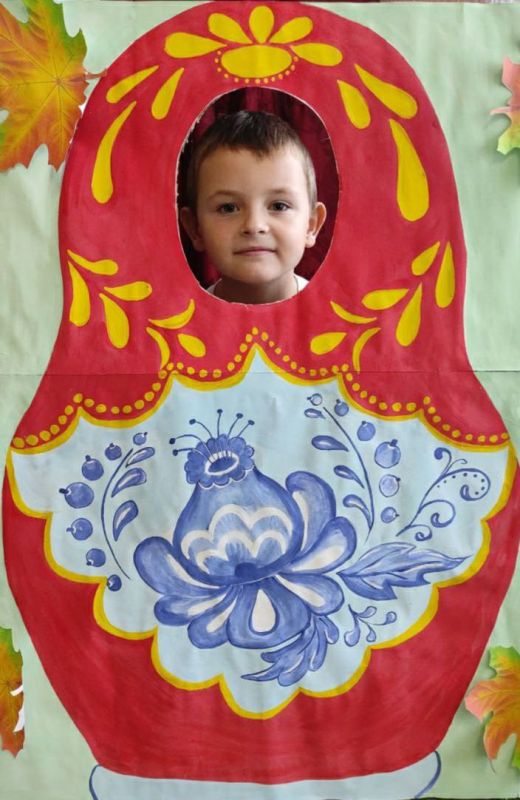 День русской матрёшки.. В рамках парт проекта «Культура малой Родины» активистка партии «Единая Россия», сотрудница Литвиновского СДК Светлана Капаций организовала для детей детского сада «Успех» игровую программу «В гости к... День русской матрёшки.. В рамках парт проекта «Культура малой Родины» активистка партии «Единая Россия», сотрудница Литвиновского СДК Светлана Капаций организовала для детей детского сада «Успех» игровую программу «В гости к...