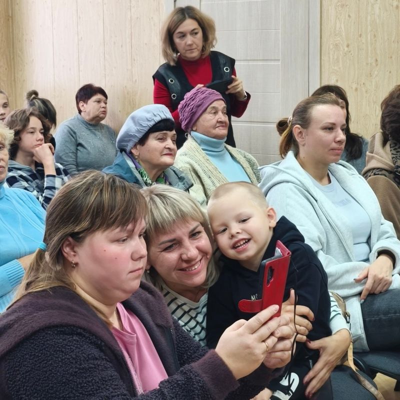 Наталия Жулинская: 48 лет назад Алмазной присвоен статус города Наталия Жулинская: 48 лет назад Алмазной присвоен статус города