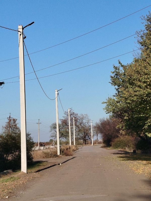 В посёлке Белое подходит к завершению капитальный ремонт уличного освещения В посёлке Белое подходит к завершению капитальный ремонт уличного освещения