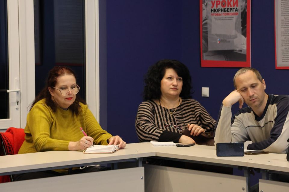 � ��������� ������������� ����� ������ ������ �� ���� �������������������. ������������ �����������