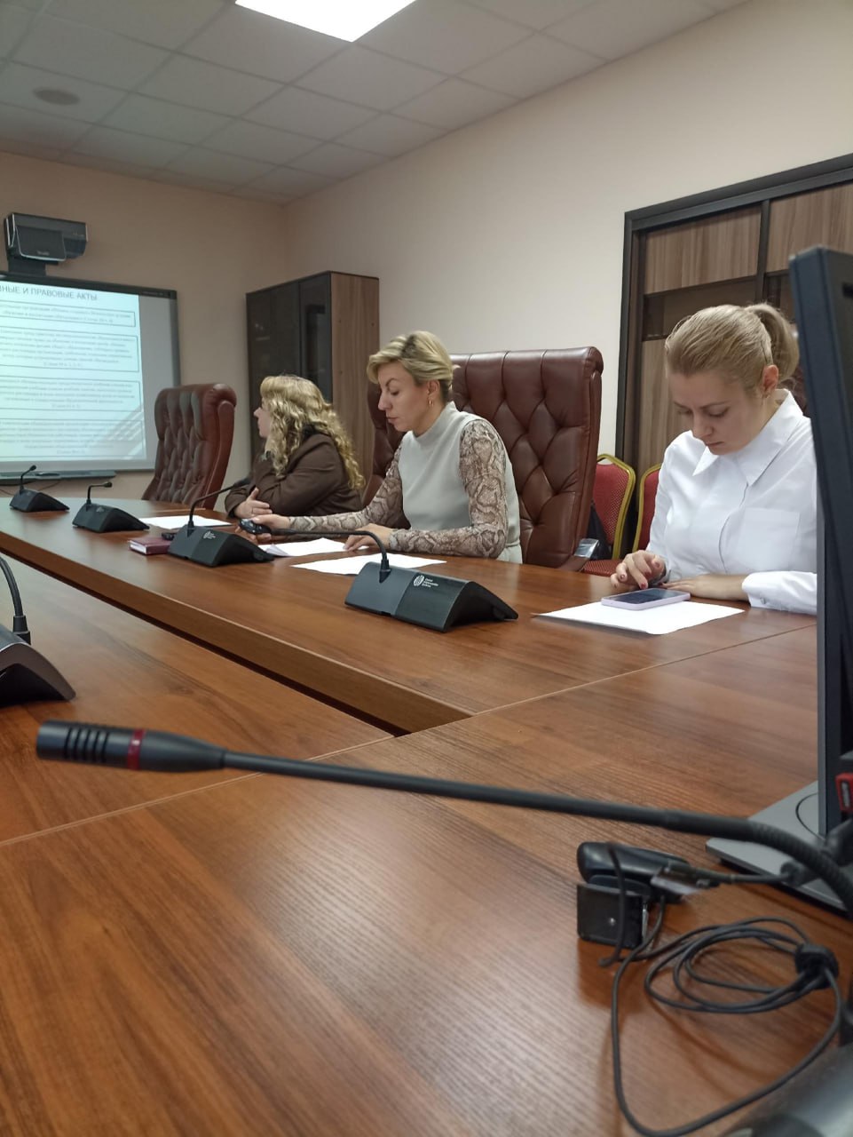 Ульяновские специалисты провели онлайн-семинар для педагогов Лутугинского муниципального округа Ульяновские специалисты провели онлайн-семинар для педагогов Лутугинского муниципального округа
