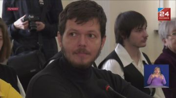 «Иван Приблудный: жизнь и творчество» – в Академии имени Матусовского состоялся межрегиональный круглый стол, посвященный творчеству поэта