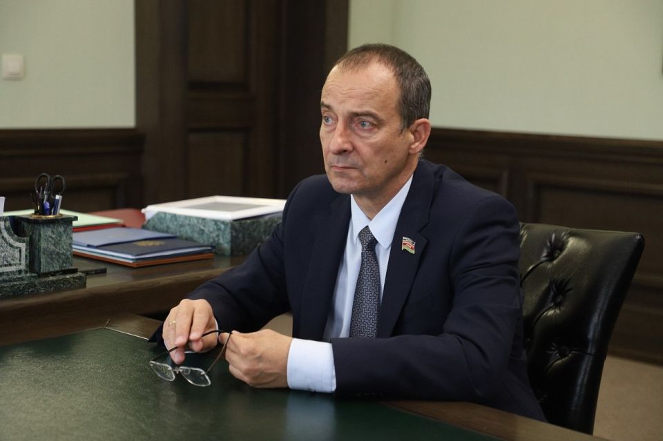 Денис Мирошниченко встретился с Председателем Законодательного Собрания Краснодарского края Юрием Бурлачко