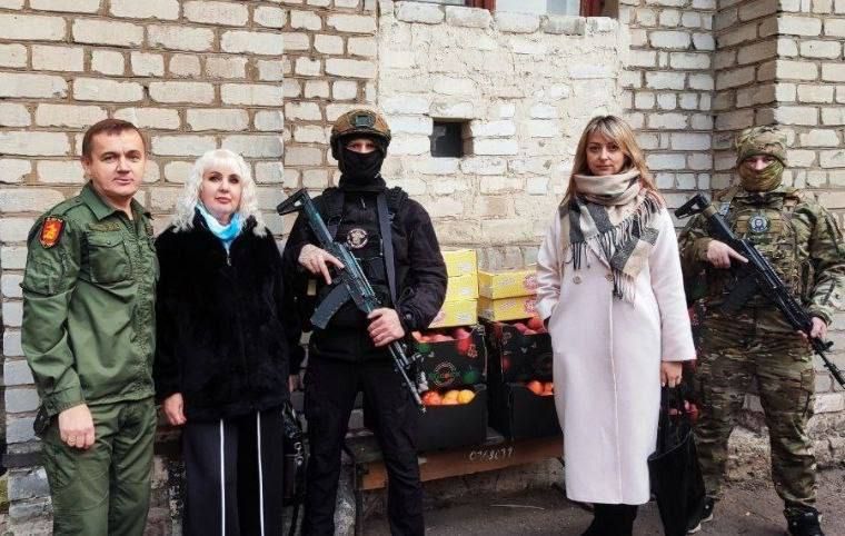 Светлана Гизай: #ПОМОЩЬФРОНТУ. Автор и исполнитель патриотических песен, мой помощник как депутата, Юрий Турчаев вместе с Ириной Проскуриной и Татьяной Лондаренко посетили с концертной программой военный госпиталь Светлана Гизай: #ПОМОЩЬФРОНТУ. Автор и исполнитель патриотических песен, мой помощник как депутата, Юрий Турчаев вместе с Ириной Проскуриной и Татьяной Лондаренко посетили с концертной программой военный госпиталь