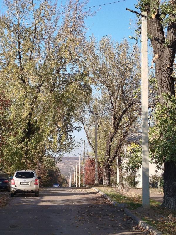 В посёлке Белое подходит к завершению капитальный ремонт уличного освещения В посёлке Белое подходит к завершению капитальный ремонт уличного освещения