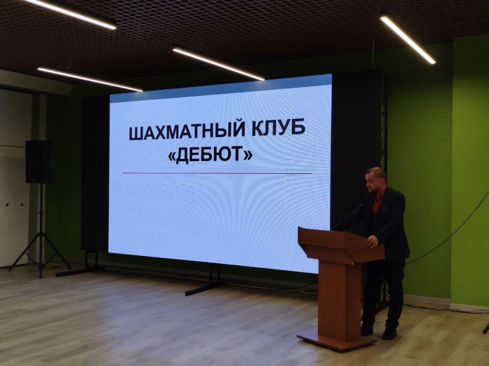 Кировчане приняли участие в финале конкурса «Новая республика — руками молодежи» Кировчане приняли участие в финале конкурса «Новая республика — руками молодежи»