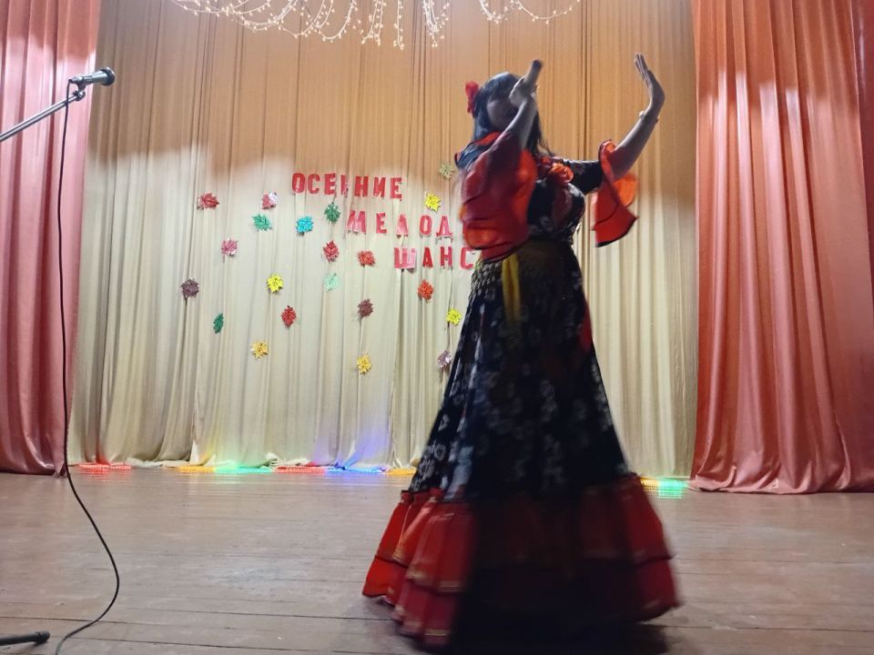 Центра досуга «Дзержинец» для жителе й гостей поселка, прошел Концерт «Осенние мелодии шансона» Центра досуга «Дзержинец» для жителе й гостей поселка, прошел Концерт «Осенние мелодии шансона»