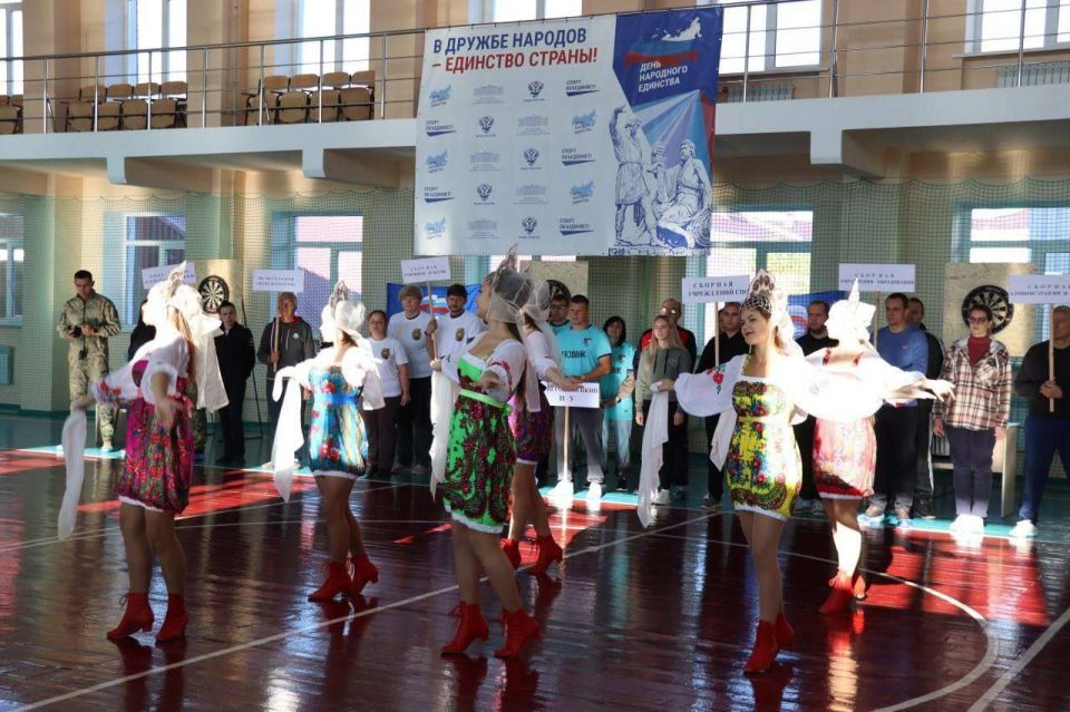 111Сотрудники полиции в Северодонецке присоединились к спортивной общегородской Спартакиаде 111Сотрудники полиции в Северодонецке присоединились к спортивной общегородской Спартакиаде