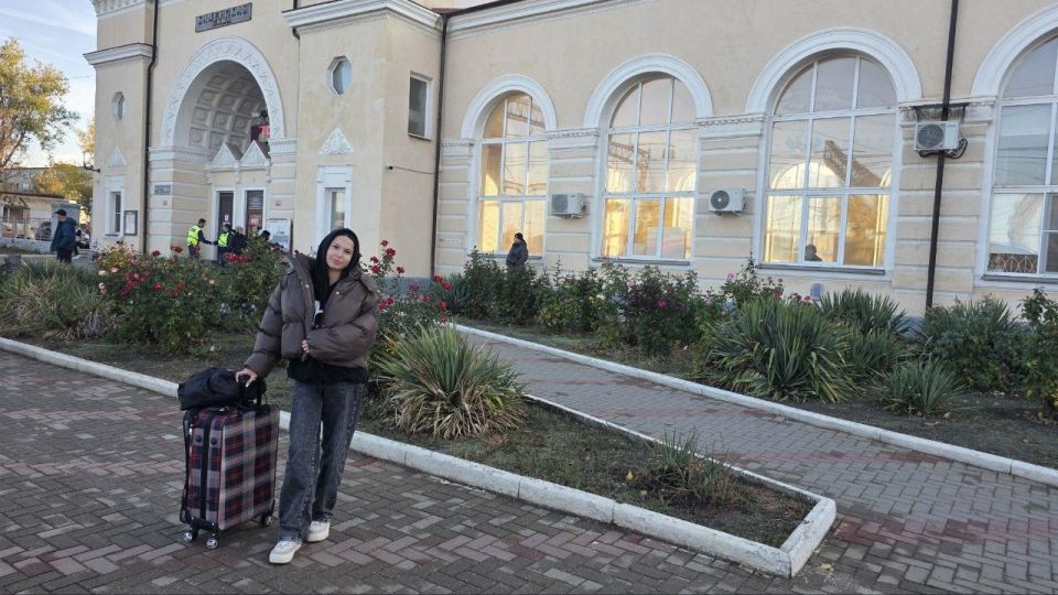 Девочка-активистка из Лутугино отправилась в Москву благодаря сенатору Удмуртии Девочка-активистка из Лутугино отправилась в Москву благодаря сенатору Удмуртии