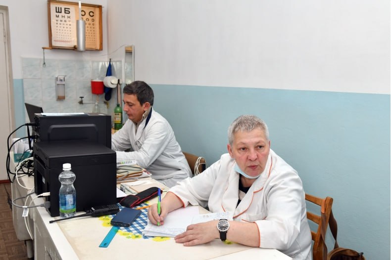 Более 2500 жителей Свердловского муниципалитета получили медицинскую помощь от красноярских врачей в течение этого месяца Более 2500 жителей Свердловского муниципалитета получили медицинскую помощь от красноярских врачей в течение этого месяца