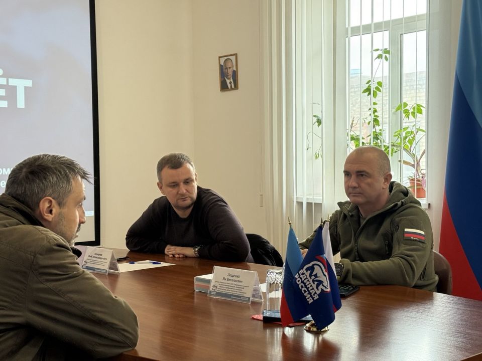 Депутаты продолжают работать с самыми острыми вопросами, волнующими граждан