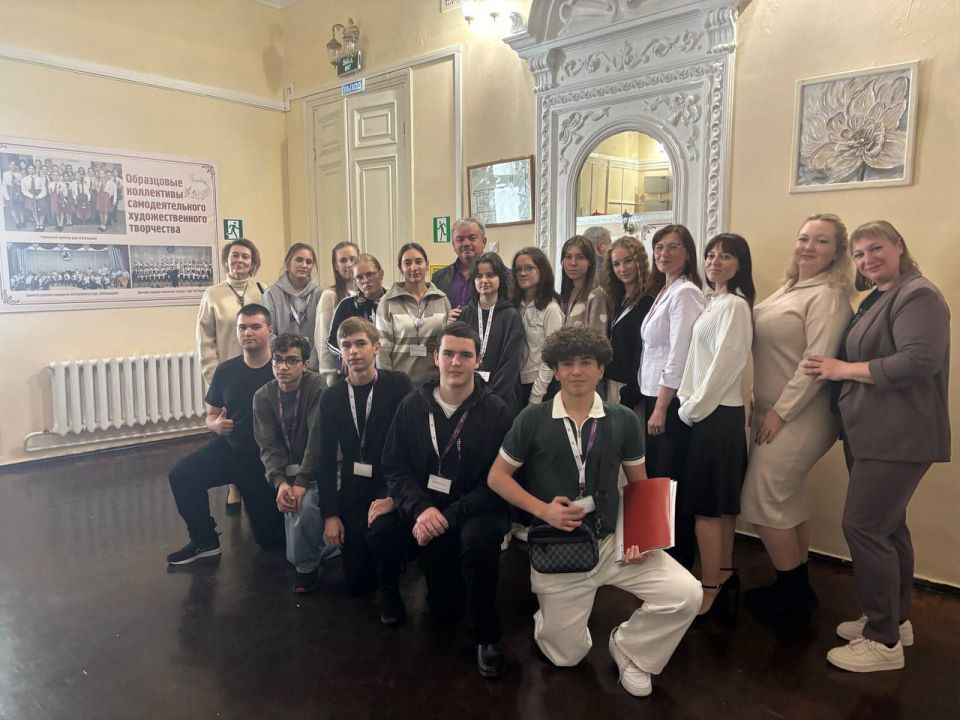 ДЕЛЕГАЦИЯ ДИРЕКТОРОВ И ПЕДАГОГОВ ДЕТСКИХ ШКОЛ ИСКУССТВ АНТРАЦИТОВСКОГО ОКРУГА ПОСЕТИЛА СТАВРОПОЛЬЕ ДЕЛЕГАЦИЯ ДИРЕКТОРОВ И ПЕДАГОГОВ ДЕТСКИХ ШКОЛ ИСКУССТВ АНТРАЦИТОВСКОГО ОКРУГА ПОСЕТИЛА СТАВРОПОЛЬЕ