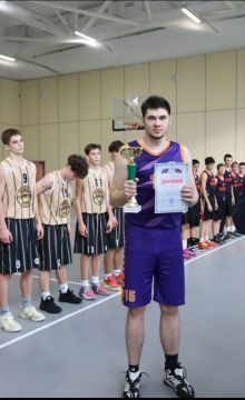Перевальские баскетболисты заняли призовое место на соревнованиях в Луганске