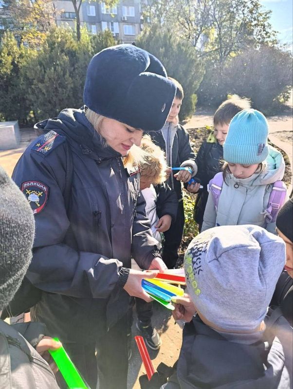 Экскурсия по правилам: в Алчевске учили ПДД на практике Экскурсия по правилам: в Алчевске учили ПДД на практике