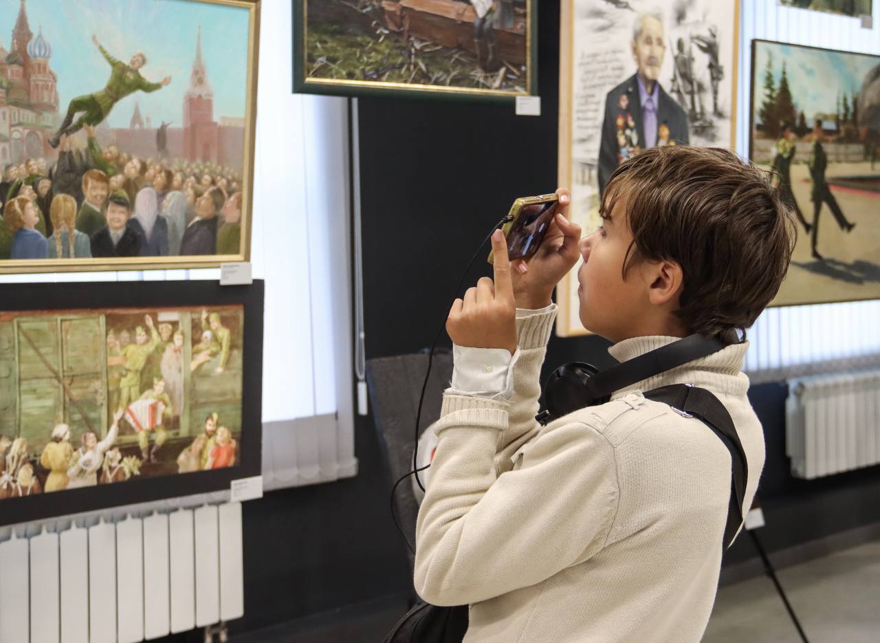 В луганском историческом парке «Россия – Моя история» открылась международная выставка «Искусство и мир: Великая Победа Жизни» В луганском историческом парке «Россия – Моя история» открылась международная выставка «Искусство и мир: Великая Победа Жизни»