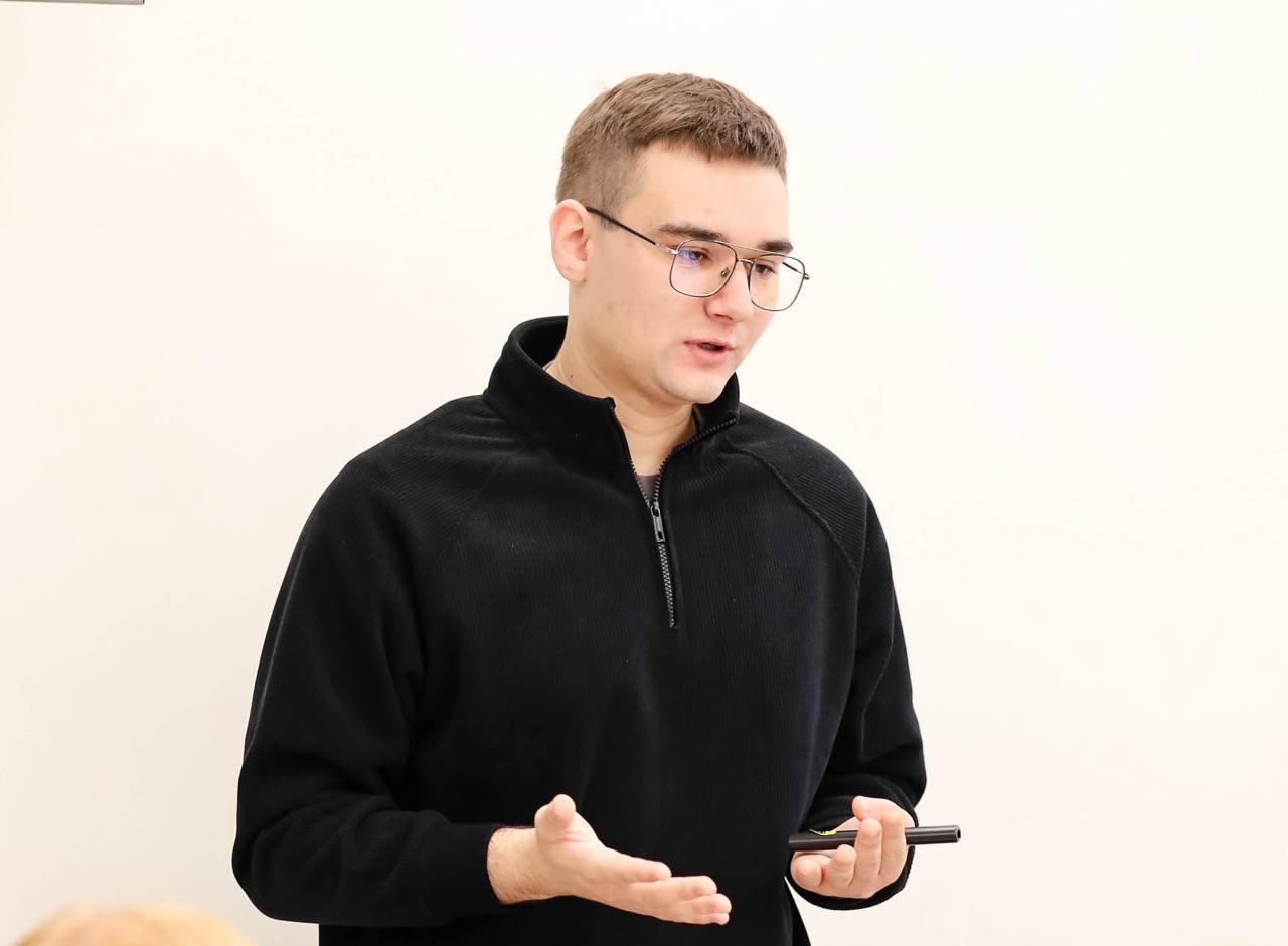 Сегодня в Луганске дан официальный старт Акселератору роста малого бизнеса Сегодня в Луганске дан официальный старт Акселератору роста малого бизнеса