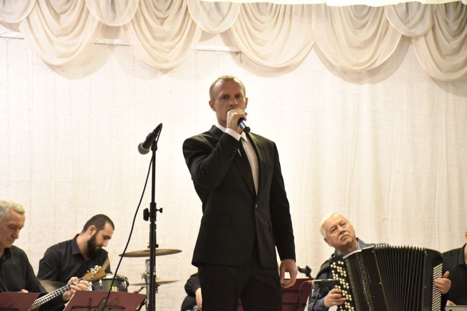 � ����������������� ������ �������� ������� ������� ���� � �������� �������� ��������� ����������