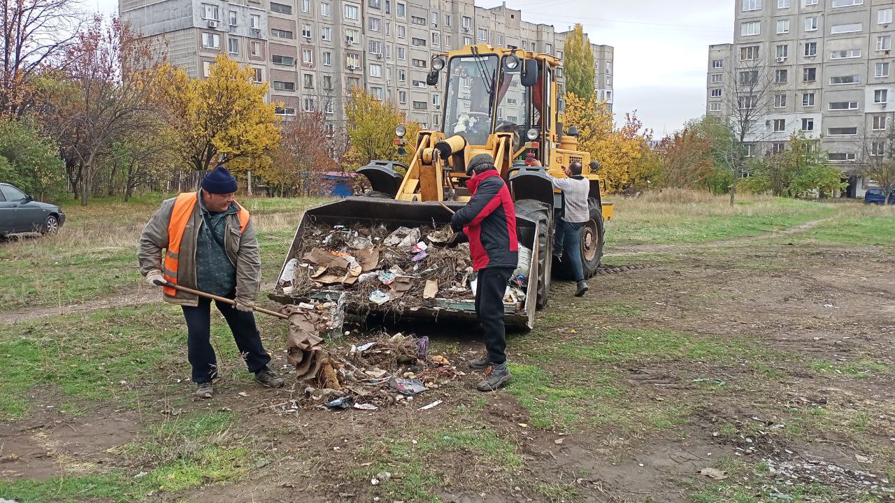 Работа коммунальных служб города сегодня