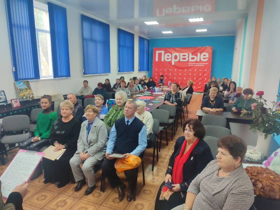 В Перевальском комплексном центре прошёл концерт к 30-летнему юбилею коллектива хора «Вдохновение» клуба «Ветеран» Перевальского комплексного центра» В Перевальском комплексном центре прошёл концерт к 30-летнему юбилею коллектива хора «Вдохновение» клуба «Ветеран» Перевальского комплексного центра»