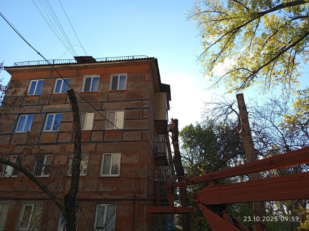 Работа коммунальных служб города сегодня Работа коммунальных служб города сегодня