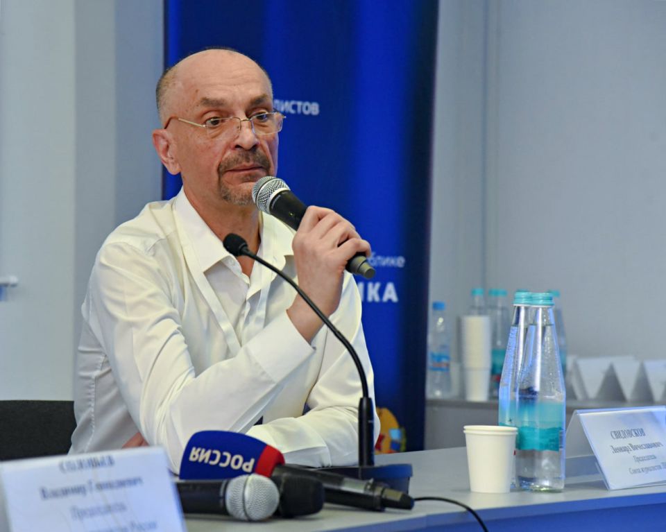 Леонард Свидовсков: «Не может быть Луганска без «ЗАРИ»