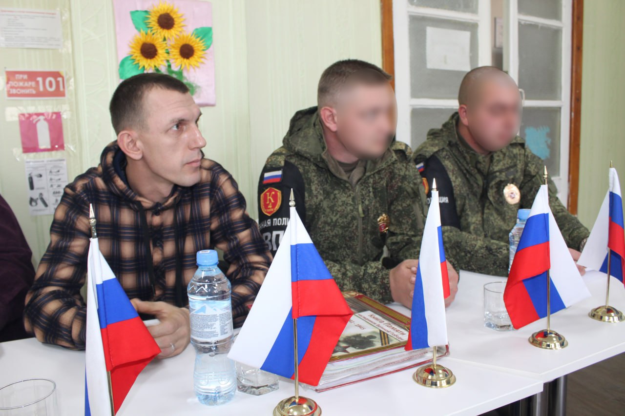 Тамара Горбачева предложила участникам рассмотреть влияние школы, семьи и защитников Отечества на воспитание настоящих граждан страны, достойных памяти героических предков Тамара Горбачева предложила участникам рассмотреть влияние школы, семьи и защитников Отечества на воспитание настоящих граждан страны, достойных памяти героических предков