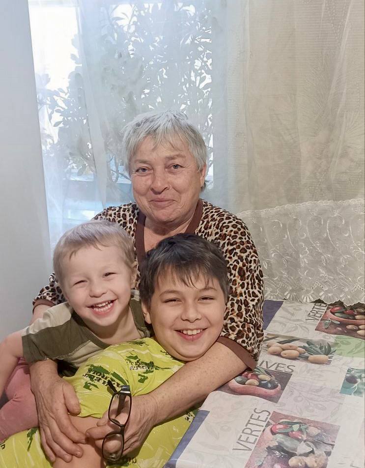 День бабушек и дедушек. 28 октября в России отмечается День бабушек и дедушек – праздник, который посвящён старшему поколению, дарящему нам любовь, тепло и заботу День бабушек и дедушек. 28 октября в России отмечается День бабушек и дедушек – праздник, который посвящён старшему поколению, дарящему нам любовь, тепло и заботу