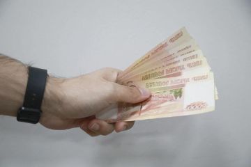 Жительница Луганска потеряла больше 2 млн рублей при покупке авто