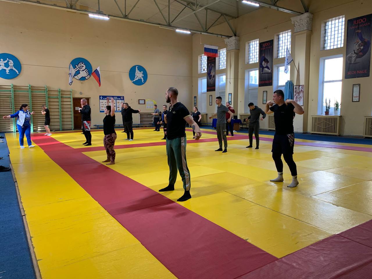 111Полицейские отдела профподготовки провели в спорткорпусе регионального МВД учебно-методические занятия для коллег из территориальных подразделений 111Полицейские отдела профподготовки провели в спорткорпусе регионального МВД учебно-методические занятия для коллег из территориальных подразделений