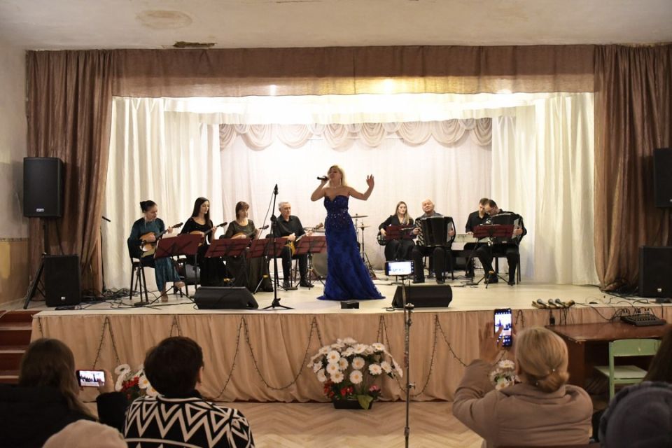 � ����������������� ������ �������� ������� ������� ���� � �������� �������� ��������� ����������