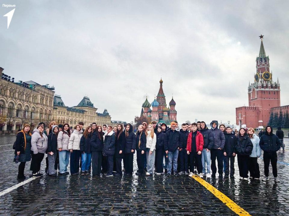 Больше, чем путешествие. В рамках проекта «Больше, чем путешествие» активисты Движения Первых Меловского муниципального округа совершили познавательную поездку по городам, богатым историческими памятниками и культурным... Больше, чем путешествие. В рамках проекта «Больше, чем путешествие» активисты Движения Первых Меловского муниципального округа совершили познавательную поездку по городам, богатым историческими памятниками и культурным...