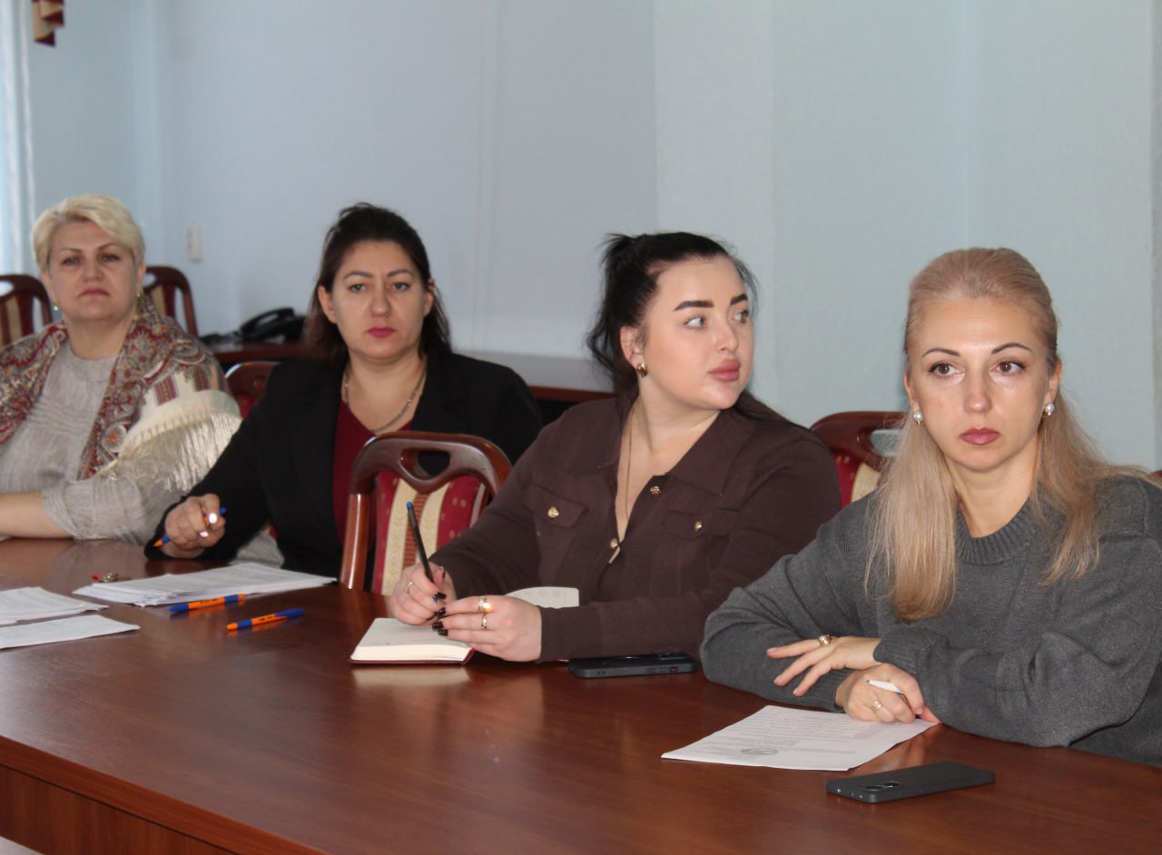 Сегодня состоялось заседание муниципальной комиссии по делам несовершеннолетних и защите их прав при Администрации Краснодонского муниципального округа, которое возглавила заместитель Главы Администрации, председатель... Сегодня состоялось заседание муниципальной комиссии по делам несовершеннолетних и защите их прав при Администрации Краснодонского муниципального округа, которое возглавила заместитель Главы Администрации, председатель...