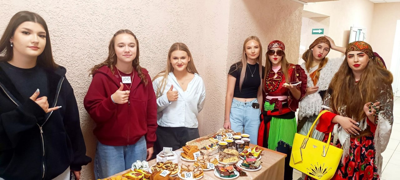 В школе Беловодского МО прошла яркая осенняя ярмарка В школе Беловодского МО прошла яркая осенняя ярмарка