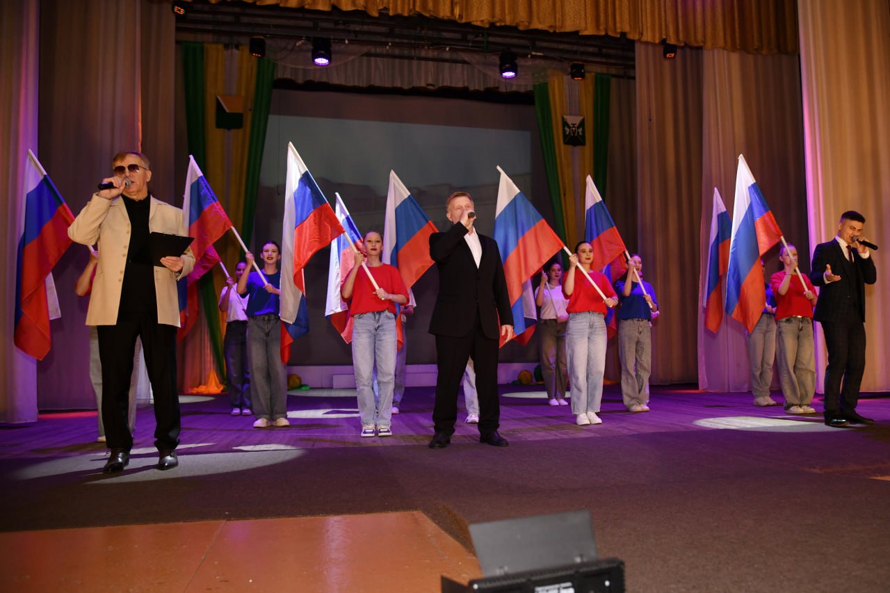 Андрей Сухачев: Ярким концертом отметили сегодня День рождения родного города Андрей Сухачев: Ярким концертом отметили сегодня День рождения родного города