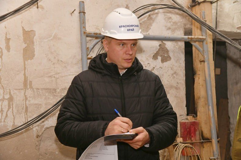Ремонт Комсомольского поселкового клуба идет полным ходом при поддержке Красноярского края Ремонт Комсомольского поселкового клуба идет полным ходом при поддержке Красноярского края