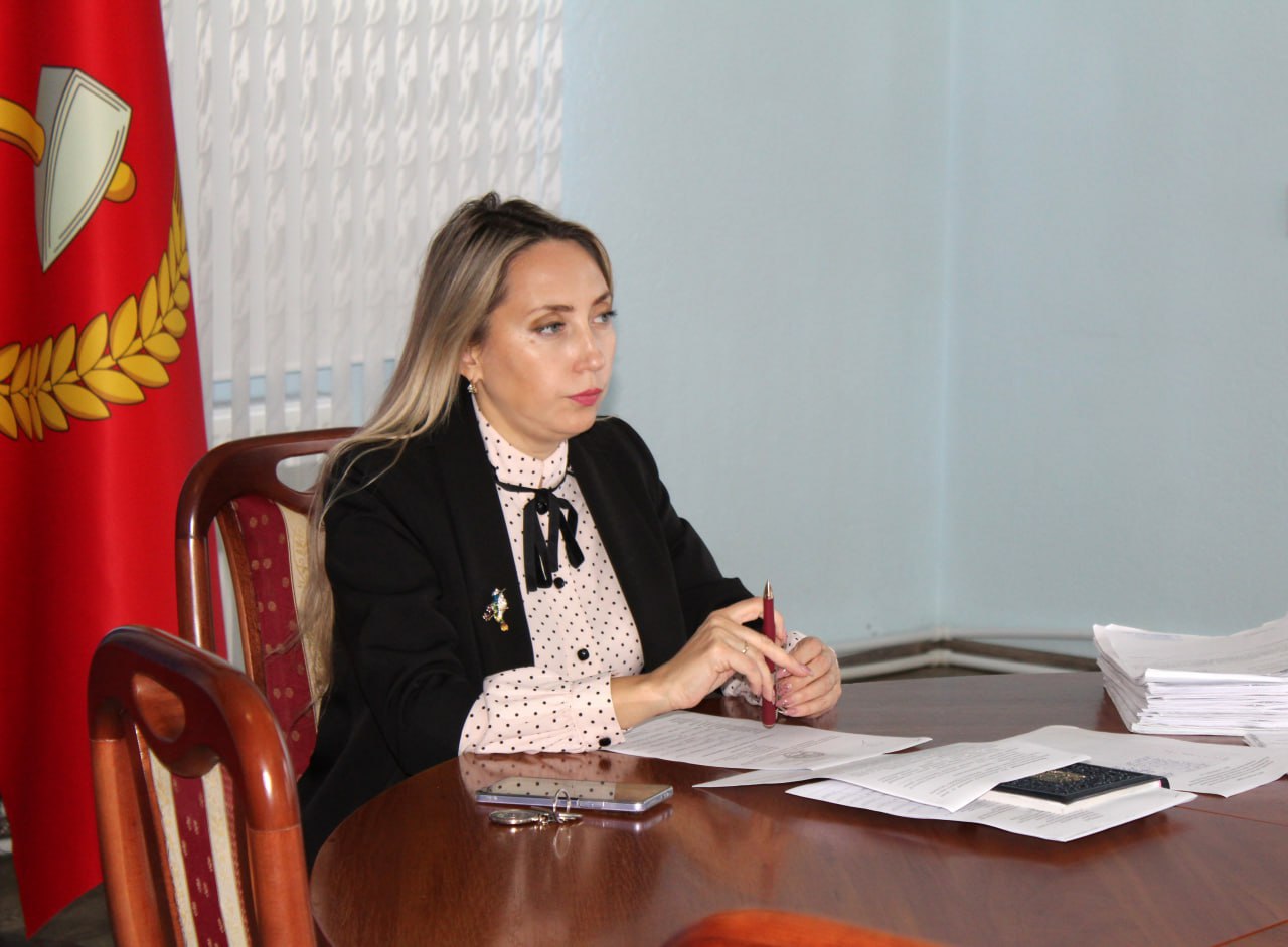 Сегодня состоялось заседание муниципальной комиссии по делам несовершеннолетних и защите их прав при Администрации Краснодонского муниципального округа, которое возглавила заместитель Главы Администрации, председатель... Сегодня состоялось заседание муниципальной комиссии по делам несовершеннолетних и защите их прав при Администрации Краснодонского муниципального округа, которое возглавила заместитель Главы Администрации, председатель...