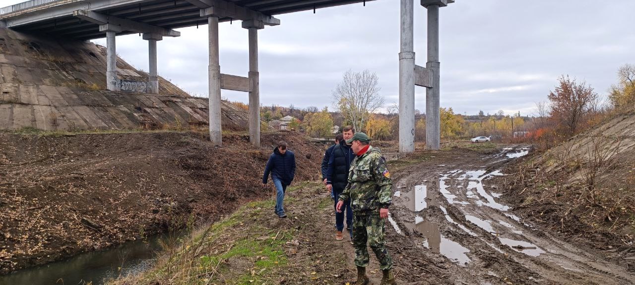 Федеральным агентством водных ресурсов проведена оценка реализации водоохранных мероприятий по расчистке реки Лугань на территории городского округа город Первомайск Федеральным агентством водных ресурсов проведена оценка реализации водоохранных мероприятий по расчистке реки Лугань на территории городского округа город Первомайск