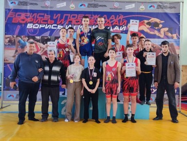 Борцы "Лисичанской спортивной школы №1" приняли участие в Первенстве Луганской Народной Республики по спортивной борьбе (вольная борьба), среди юношей и девушек 2009-2010 г.р. и 2011-2013 г.р., которое прошло в г.Луганск ...