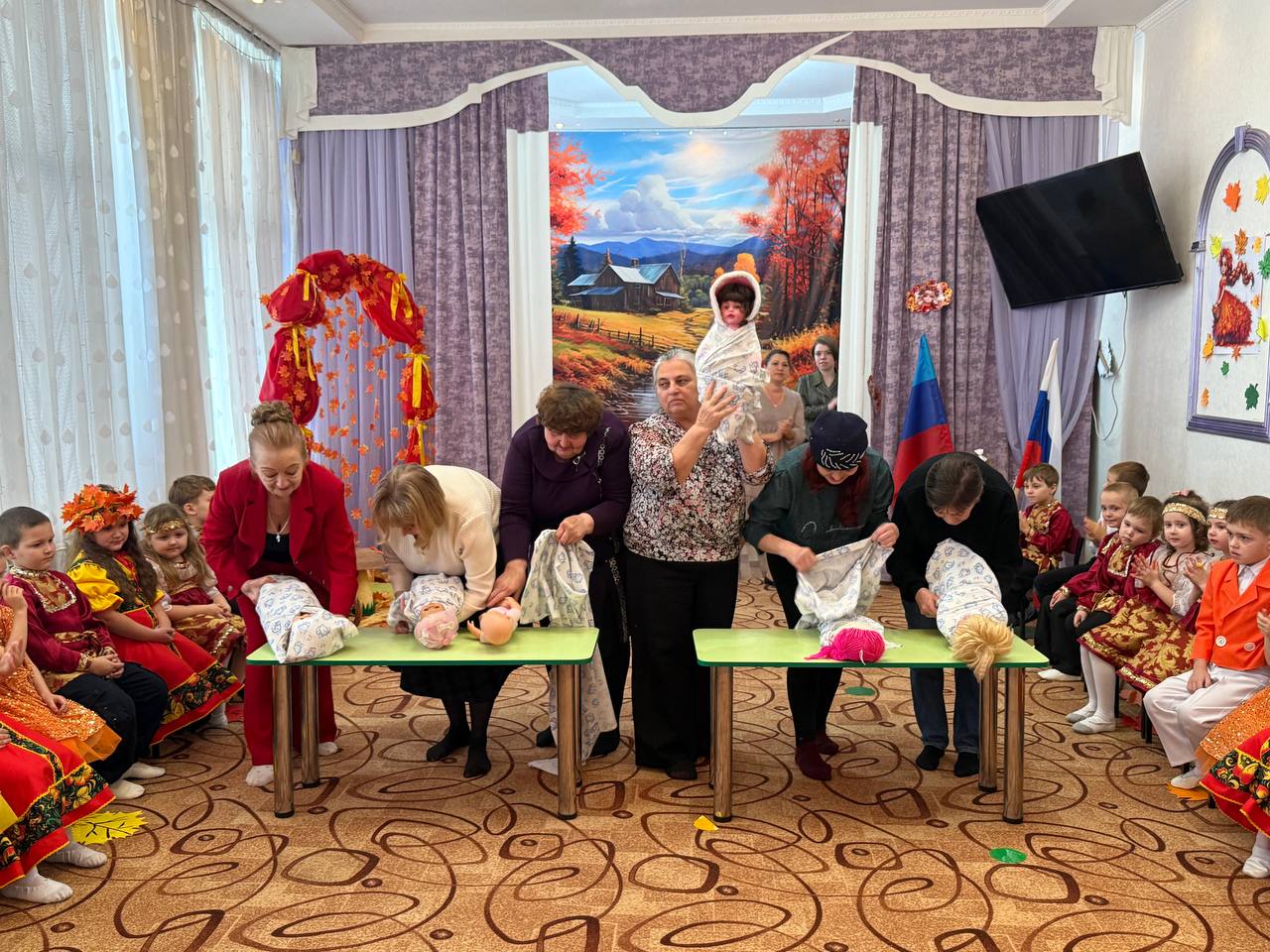 В детском саду «Ладушки» прошел замечательный праздник, посвященный бабушкам и дедушкам В детском саду «Ладушки» прошел замечательный праздник, посвященный бабушкам и дедушкам