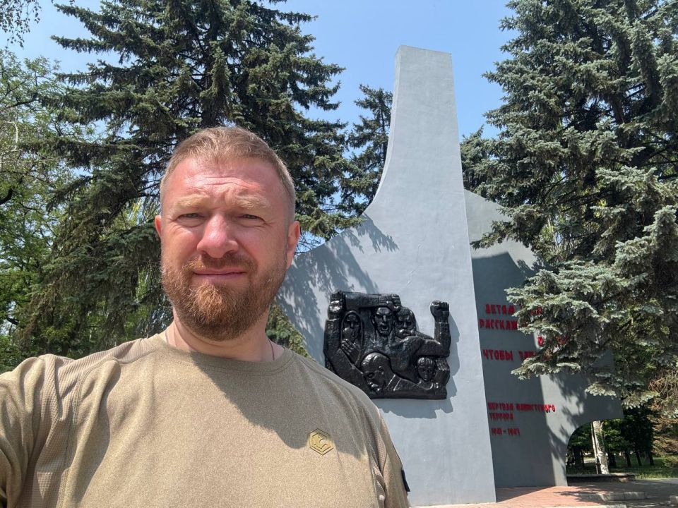 Александр Малькевич: Город памяти и силы: Макеевка и её герои Александр Малькевич: Город памяти и силы: Макеевка и её герои