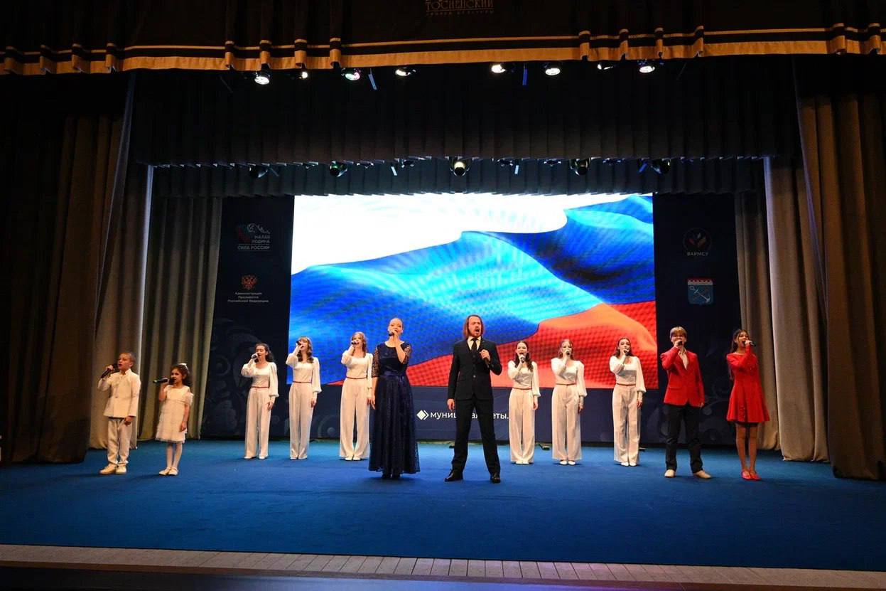 Ленинградская область принимает лидеров муниципалитетов: старт регионального дня III Всероссийского муниципального форума «МАЛАЯ РОДИНА – СИЛА РОССИИ» с фокусом на социальную политику будущего