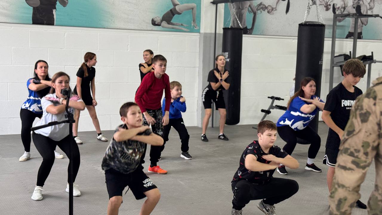 В профессиональный праздник — День вневедомственной охраны — состоялось знаменательное мероприятие, собравшее представителей силовых структур, общественных организаций и подрастающего поколения В профессиональный праздник — День вневедомственной охраны — состоялось знаменательное мероприятие, собравшее представителей силовых структур, общественных организаций и подрастающего поколения
