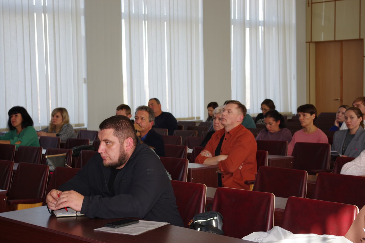 Сергей Крамаренко: Сегодня по инициативе военного комиссара майора Сергея Моисеенко прошли обучающие занятия для специалистов, ответственных за воинский учет в округе Сергей Крамаренко: Сегодня по инициативе военного комиссара майора Сергея Моисеенко прошли обучающие занятия для специалистов, ответственных за воинский учет в округе