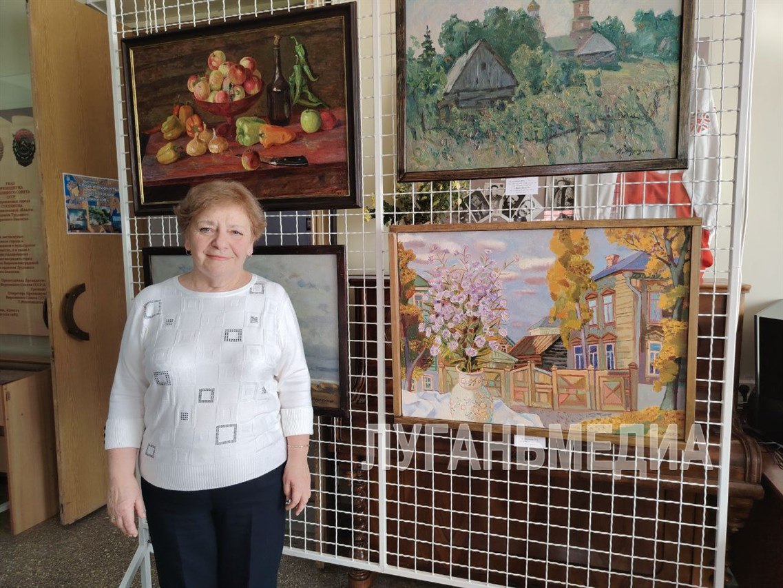 В стахановском музее открылась выставка художников Ульяновска В стахановском музее открылась выставка художников Ульяновска
