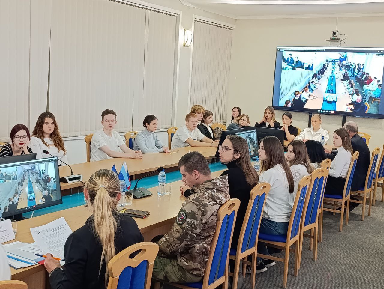 Иван Санаев: Сегодня на площадке Луганского государственного университета им. В. Даля принял участие в традиционной ежегодной научно-практической конференции "Далевские чтения: роль В.И. Даля в сохранении и развитии русской... Иван Санаев: Сегодня на площадке Луганского государственного университета им. В. Даля принял участие в традиционной ежегодной научно-практической конференции "Далевские чтения: роль В.И. Даля в сохранении и развитии русской...